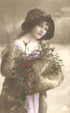 1910 Edwardian lady.jpg (51196 bytes)